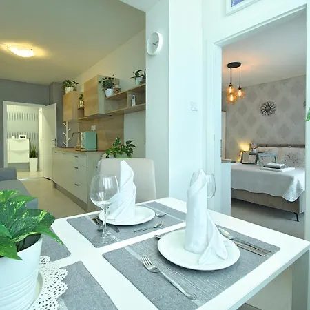 App Enterprise * ウマグ