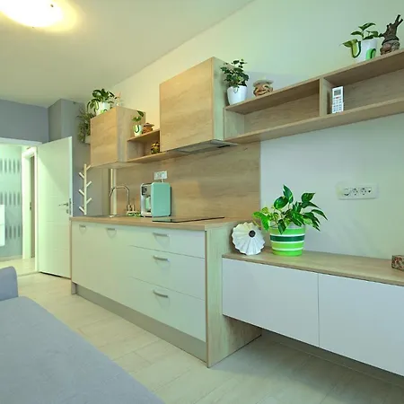 App Enterprise アパート ウマグ